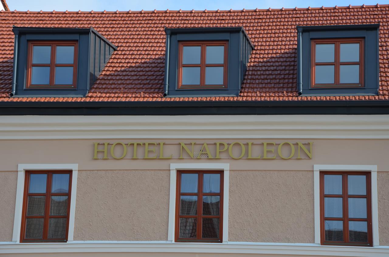 Hotel Napoleon Austerlitz Luaran gambar