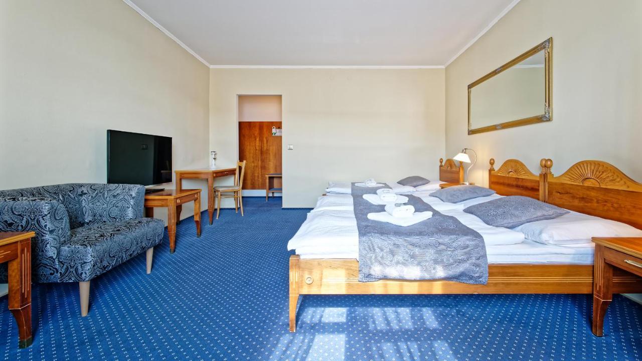 Hotel Napoleon Austerlitz Luaran gambar