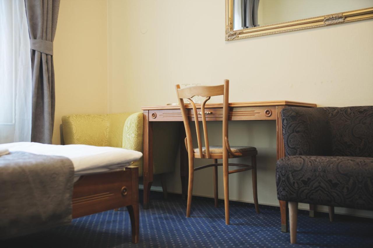 Hotel Napoleon Austerlitz Luaran gambar