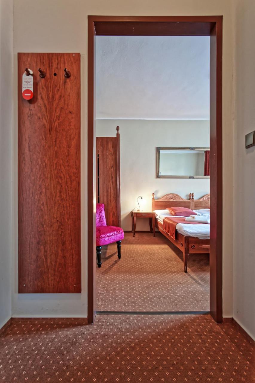 Hotel Napoleon Austerlitz Luaran gambar